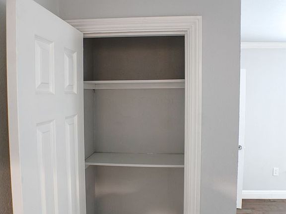 2nd image of 2912 14th Ave APT 204