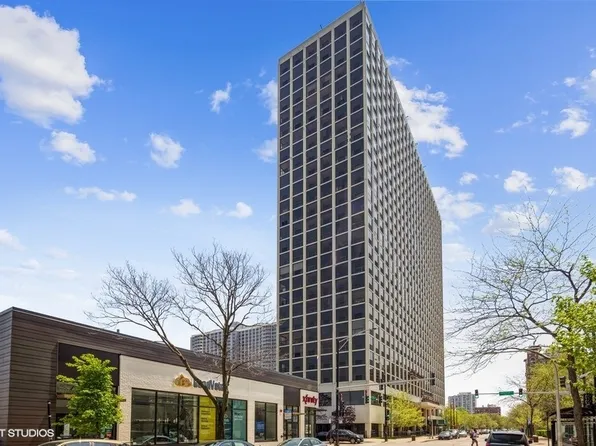 4343 N Clarendon Ave APT 1518, Chicago, IL 60613
