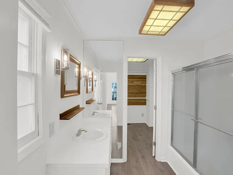 408 Wilby Dr — Photo 33