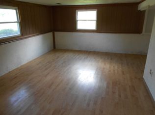 11703 Ventura Blvd, Machesney Park, IL 61115