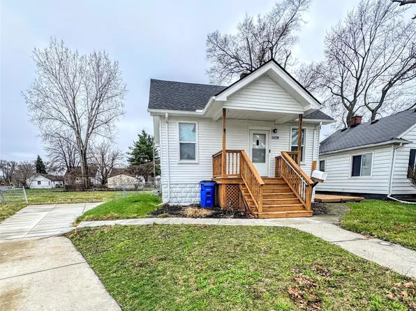 16338 Nicolai Ave, Eastpointe, MI 48021