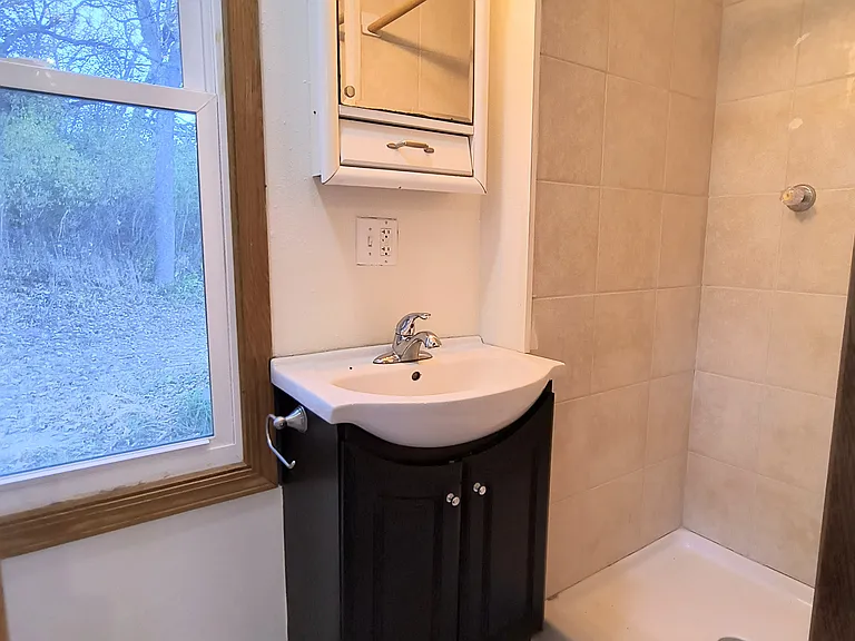2705 College Dr — Photo 10