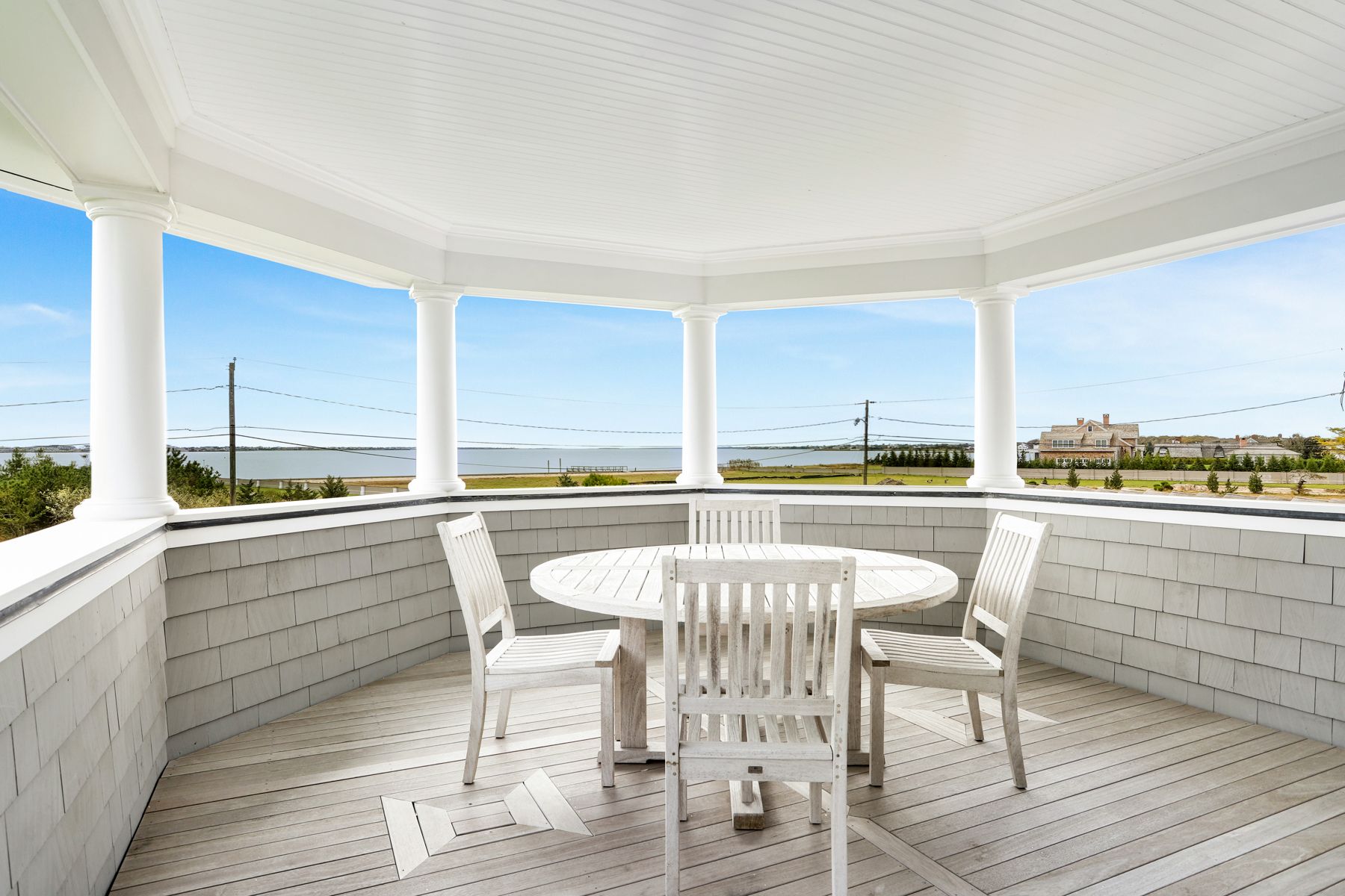 276 Oneck Ln, Westhampton Beach, NY 11978 Out East