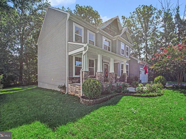 2425 Edgewood Dr, Locust Grove, VA 22508