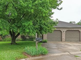 7020 Dove Ct, Evansville, IN 47715