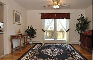 5th image of 42 Orchard St