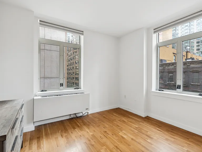 502 9th Ave #6B — Photo 7