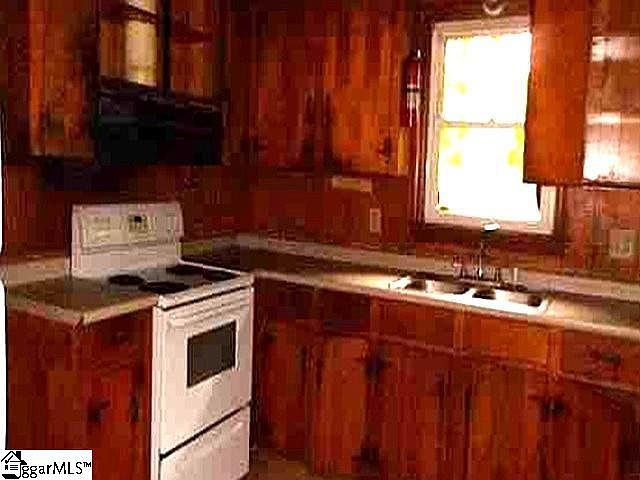 2nd image of 7316 Parkview Dr
