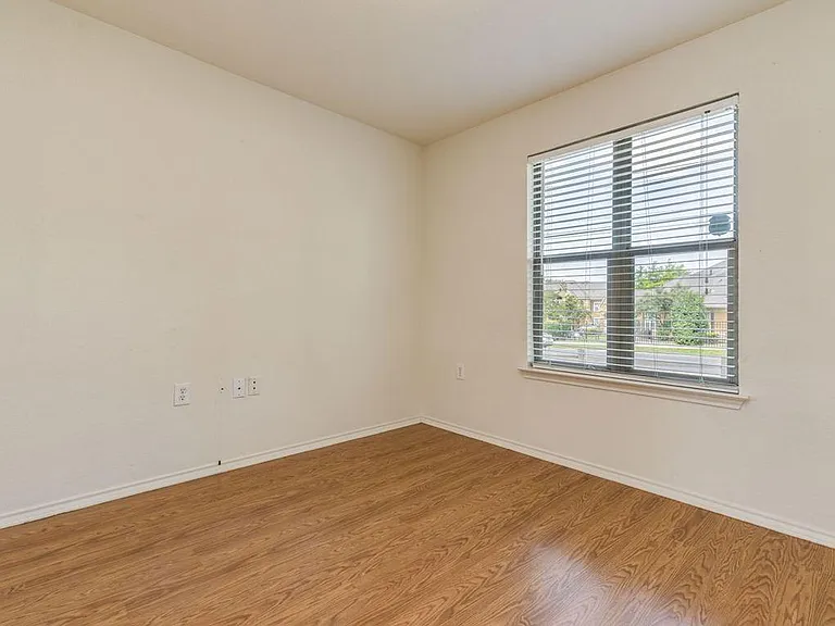 4607 Nuckols Crossing Rd — Photo 7