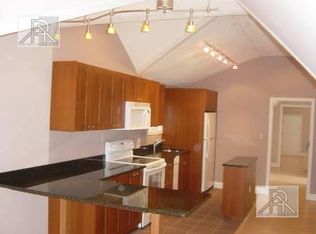 1674 Beacon St, Brookline, MA 02445