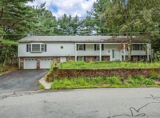 13 Bradley Rd, Andover, MA 01810