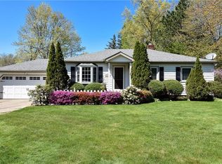 30916 Bexley Dr, Bay Village, OH 44140