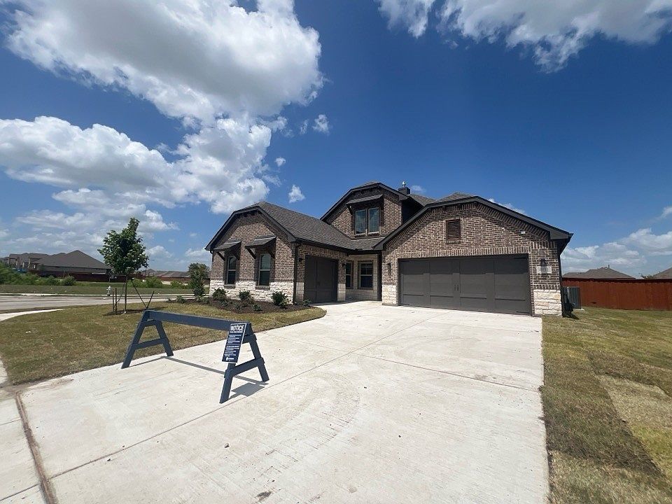 1st image of 401 Christel Sun Ln