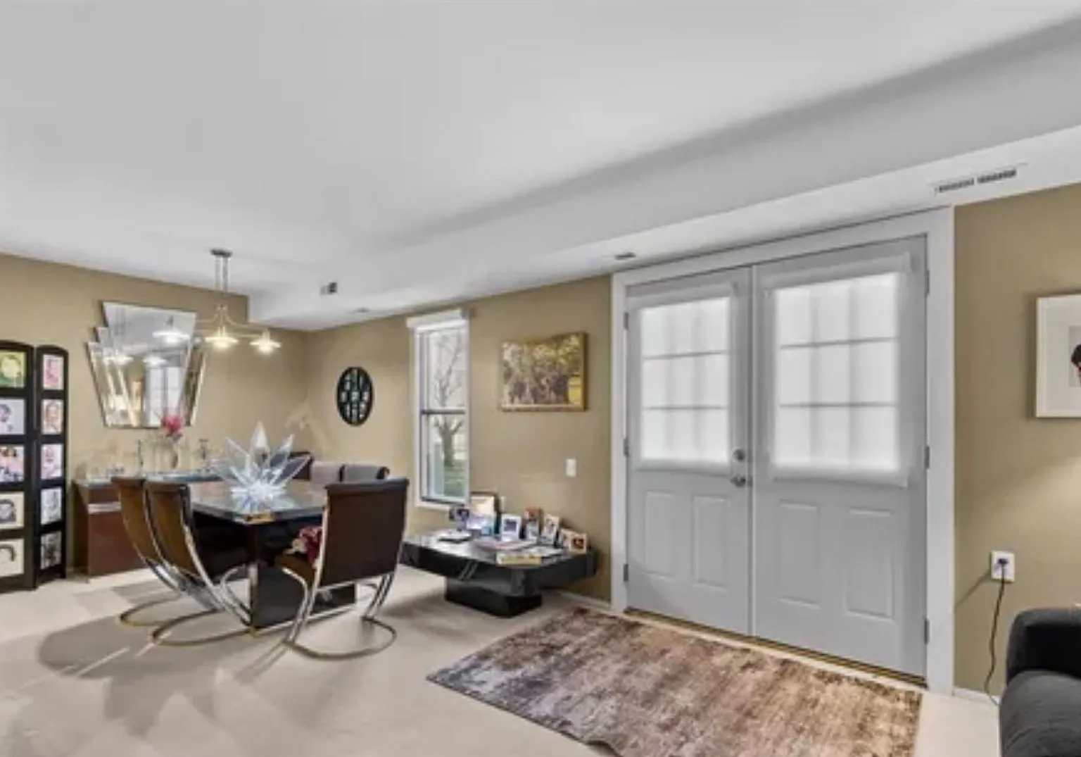 1 Bed Rm Condo - Farmington Hills — Photo 4