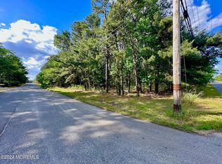 1751 Chilvers Ave, Whiting, NJ 08759