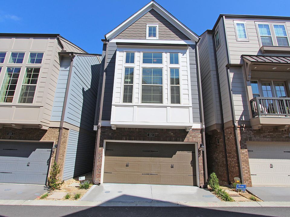 1st image of 152 Blakemore Dr SE