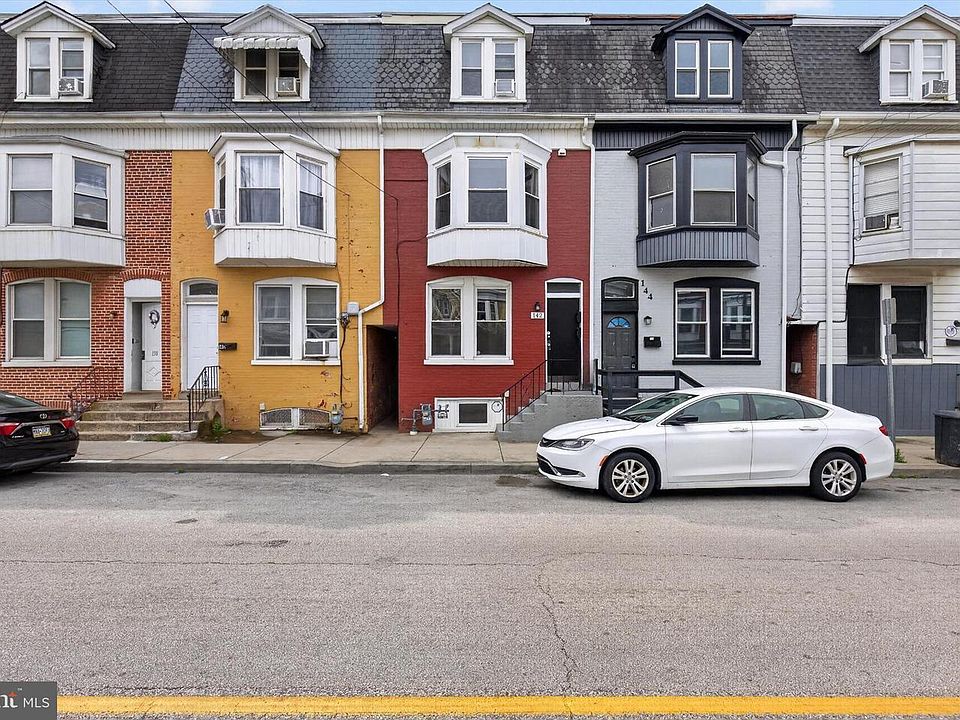 1st image of 142 W Jackson St