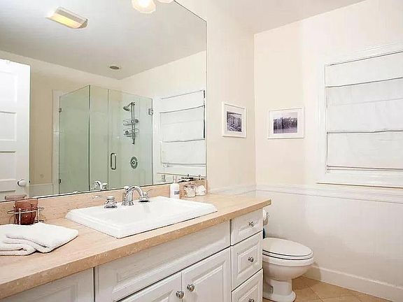 3rd image of 4272 Campbell Dr