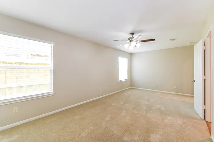 5047 Gulf Stream Ln — Photo 8