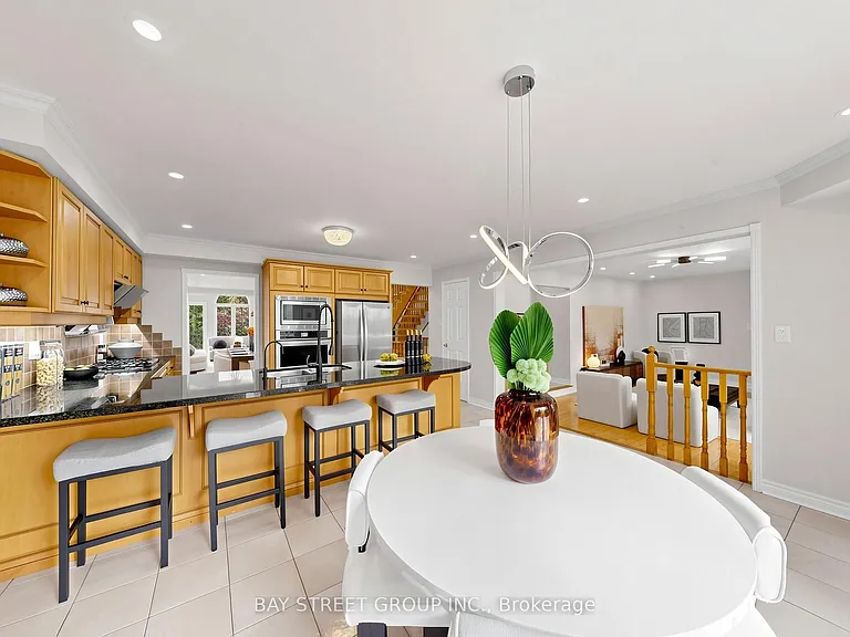 98 Brookeview Dr — Photo 15