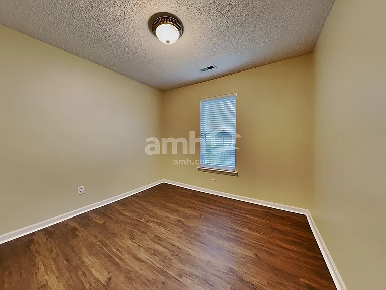 12012 Evergreen Hollow Dr — Photo 14