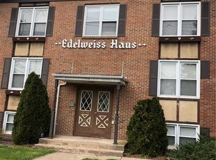 1406 Hanover Ave #2, Meriden, CT 06451
