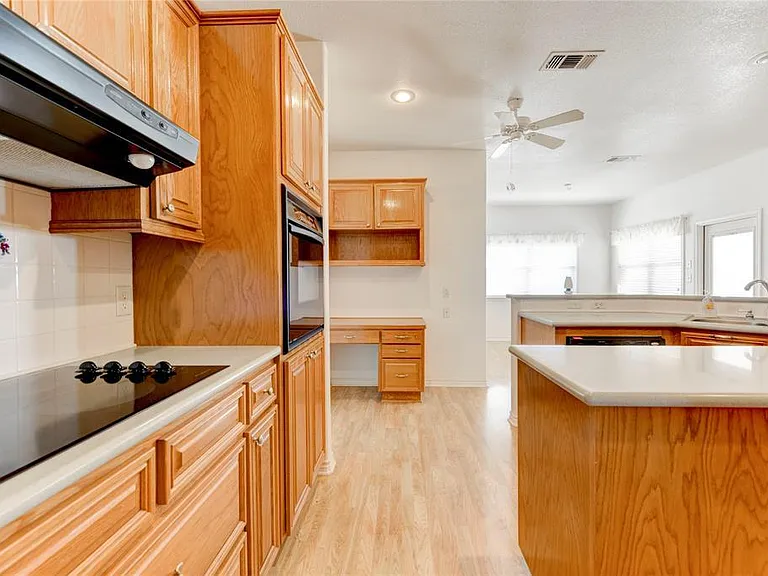 2300 County Road 302 — Photo 3