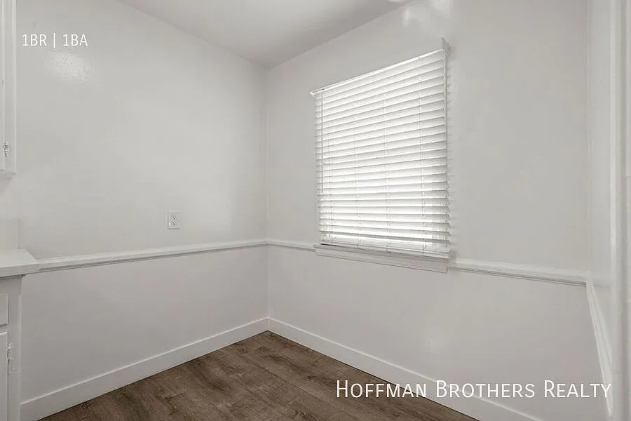 6050 10th Ave Los Angeles, CA 90043 — Photo 4
