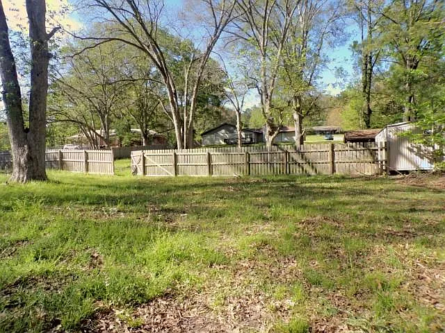 167 Lakeview Dr — Photo 51
