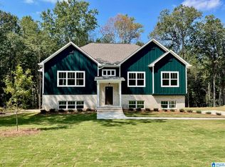 1056 Oak Valley Dr, Leeds, AL 35094