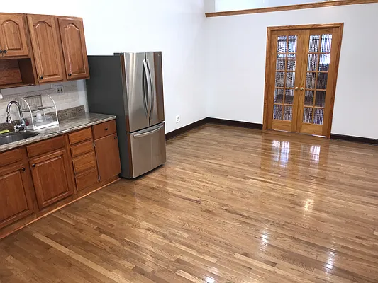 Rented by Carroll Gardens Realty | media 9