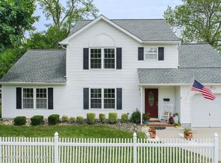 1 Creek Rd, Port Monmouth, NJ 07758