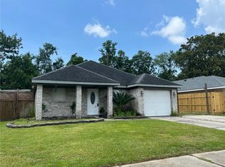 207 Foxcroft Dr, Slidell, LA 70461