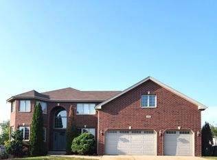4848 Castle Dargan Dr, Country Club Hills, IL
