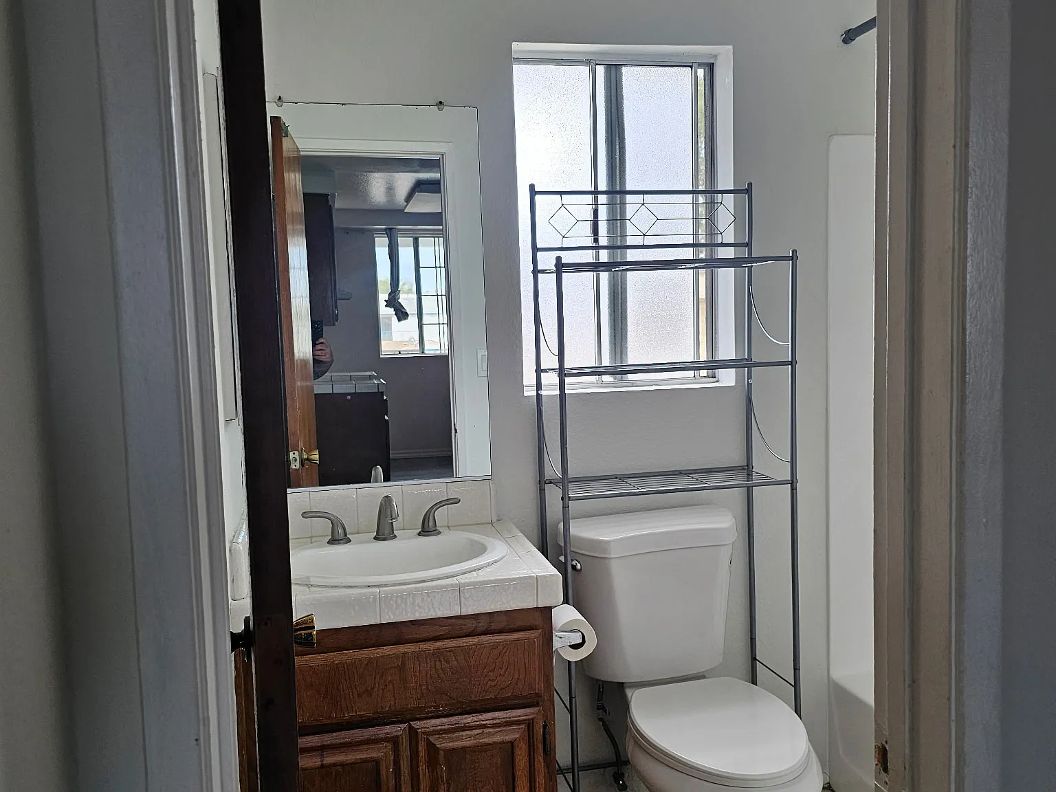 1 bed, 585 sqft, $2,000 — Photo 3