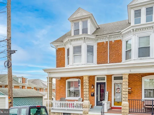 36 E 5th St, Boyertown, PA 19512