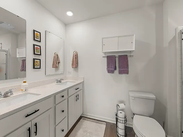 3 bed, 1827 sqft, $3,350 — Photo 4