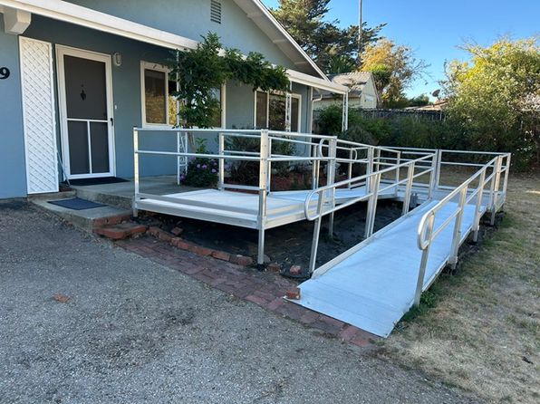 109 S Navarra Dr