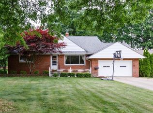 774 Edgewood Rd, Richmond Heights, OH 44143