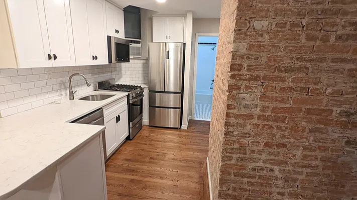 Rented by Corcoran | media 2