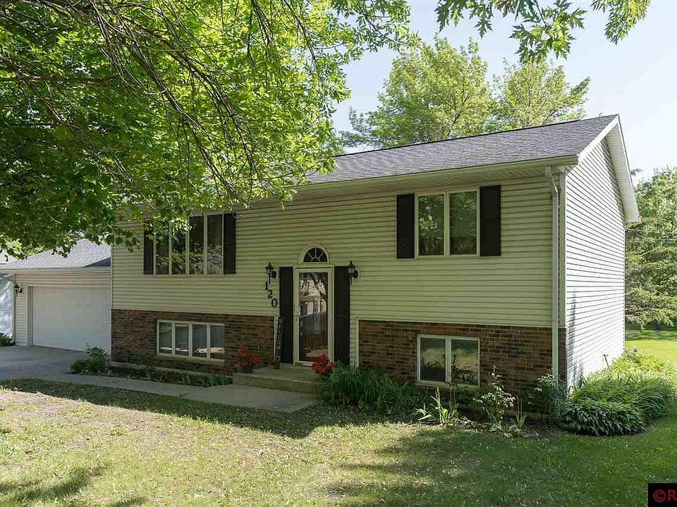 1st image of 120 Willow Ln