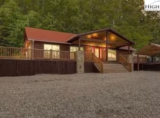 49 Dobbins Rd, Banner Elk, NC 28604