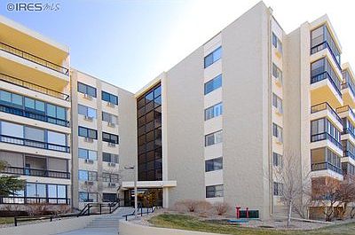 13800 E Marina
