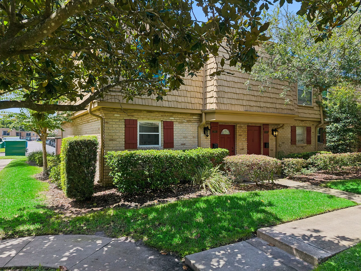 200 Saint Andrews Blvd — Photo 1