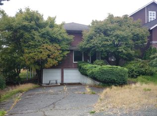 1311 Palm Ave SW, Seattle, WA 98116