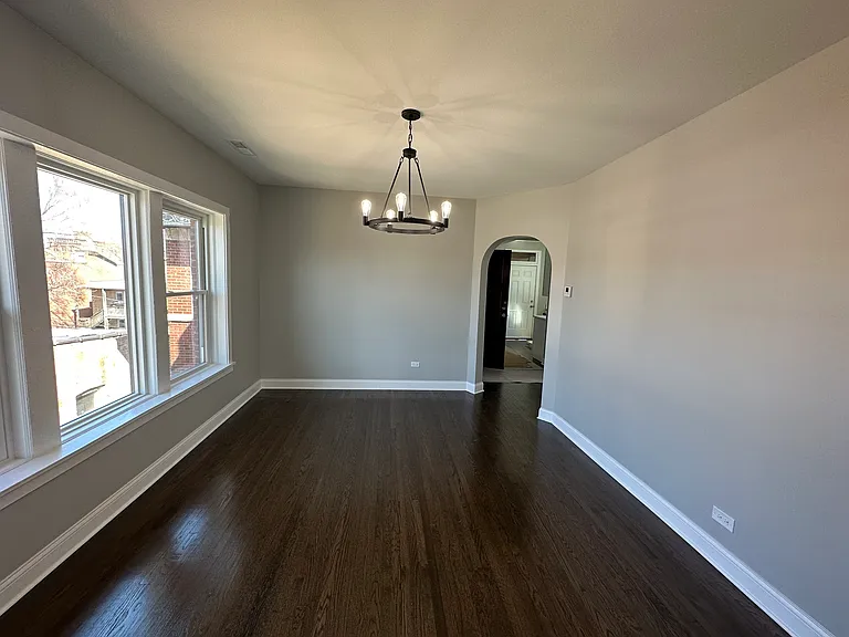 1414 W Argyle St #3 — Photo 3