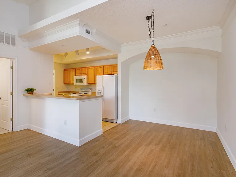 12020 Villanova Dr #105 — Photo 6