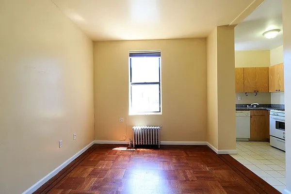 Rented by Alma Realty Corp. | media 1