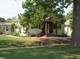 502 S Walnut St, Creston, IA 50801