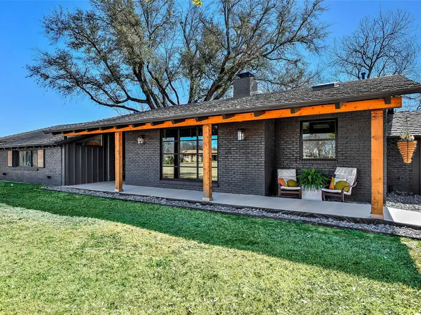 1612 W Washington St, Sherman, TX 75092